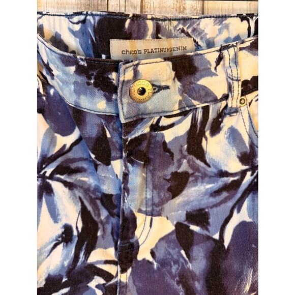 Chico's Platinum Denim Floral Print Ankle Jeans - Size 8 - Picture 4 of 7